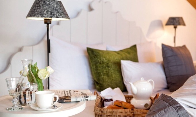 Oberstdorf Apartment | Our apartment - your holiday happiness! Just call it home! Mountain railway included from 2019