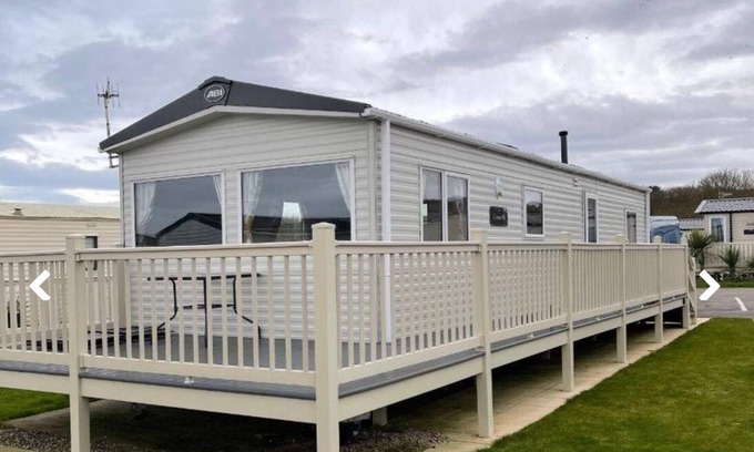 Reighton House | Our Beautiful home from home caravan Sea views of Reighton beach & Pet Friendly