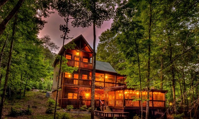 Foxfire Estates Cabin | Our Blue Heaven- Private, yet convenient | Hot tub |Screened Porch