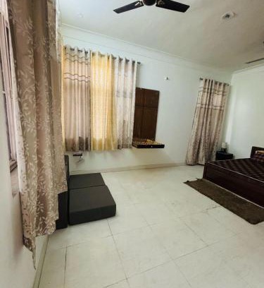 Malviya Nagar Apartment | Our Cozy Getaway Spot"