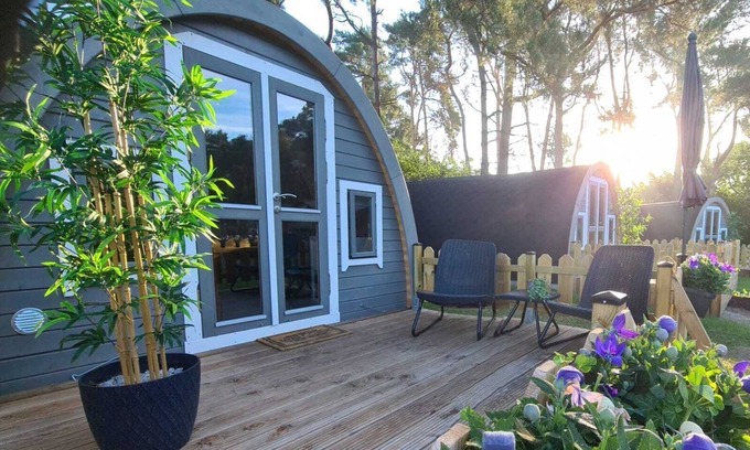 Wilsum Cabin | Our Woodlodges are attractively furnished and fully equipped.