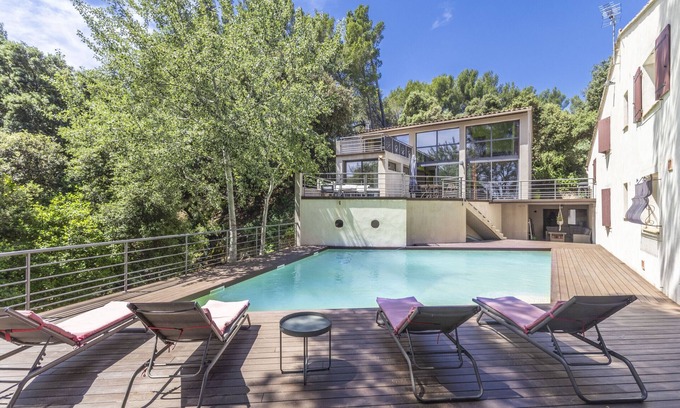 Sauveterre Villa | Ousidou - Beautiful house with Sauveterre in walking distance