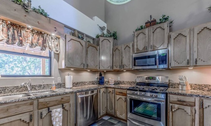 Alto House | Out of Bounds:Alto Luxury Pueblo/Views/Alto CC