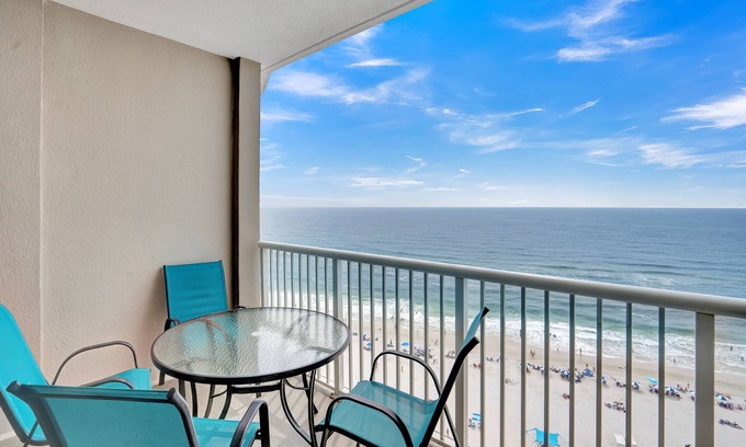 Orange Beach Condo | Outdoor & Indoor Pool! | Gulf Front