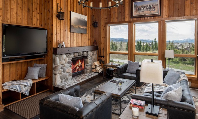 Teton Village Condo | Outpost: Nez Perce D6 - Hot Tub Access!