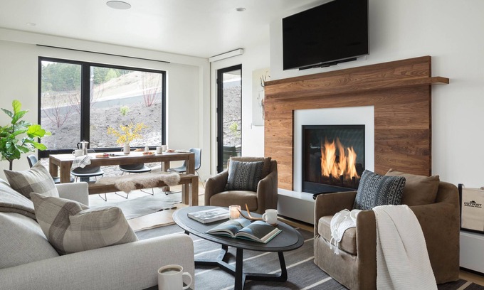 Jackson Condo | Outpost: One Town Hill 306 - Base of Snow King Mtn