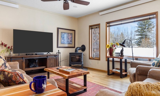 Jackson Hole House | Outpost: Teton Shadows Shoshone D - New to Outpost Portfolio