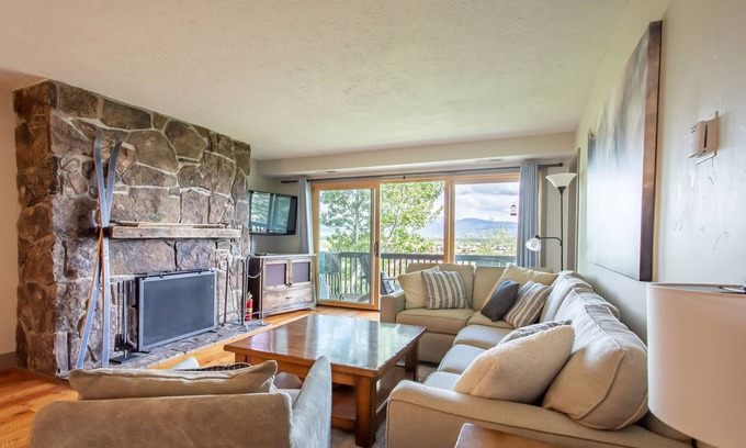 Teton Village Condo | Outpost: White Ridge A6