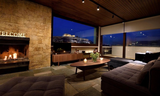 Anafiotika Villa | Outstanding Athens Apartment | Karyatis Luxury Maisonette | 3 Bedrooms |.