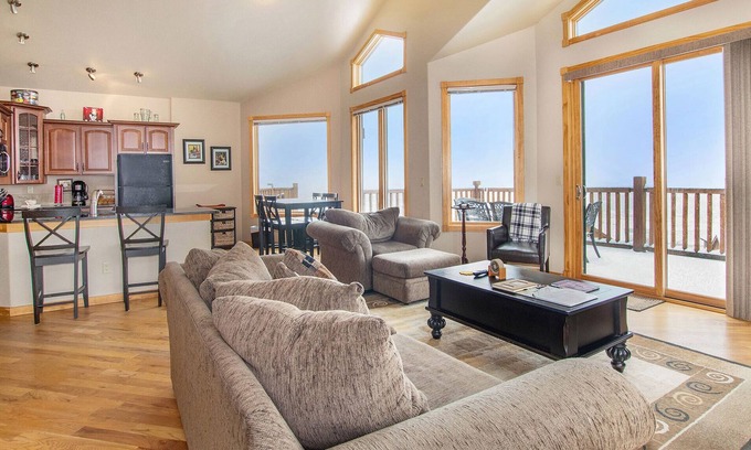 Estes Park Condo | Ouzel Peak 22A - 2 Br Condo with Lake/Mountain Views!