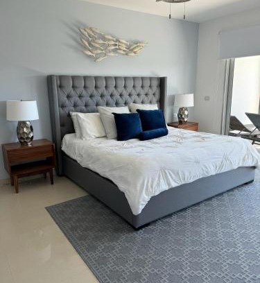 Jimenez Apartment | OV Casa Regia 324 N condo