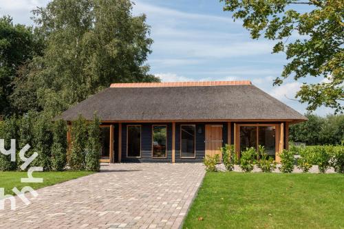 Sint Jansklooster House | OV575 - Landelijk gelegen 2P vakantiehuis met hottub in Sint-Jansklooster