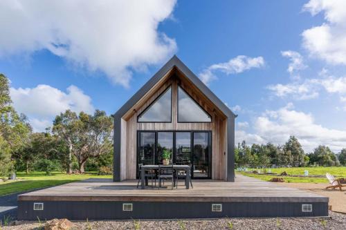Wattle Bank House | Ovata - Country to Coast