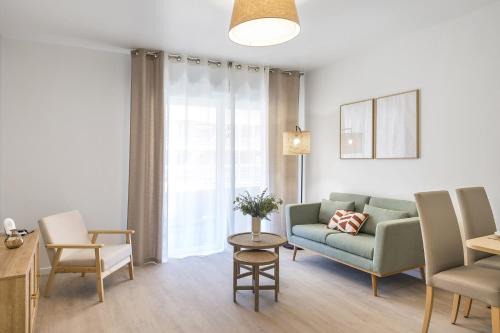 Downtown Angers Apartment | OVELIA Angers - Les Jardins d'Arborescence