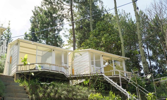 Ciumbuleuit Other | Over Easy Glamping Site