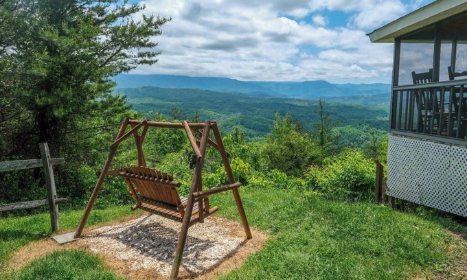 Gatlinburg - Pigeon Forge Cabin | Over the Top - Pets Welcome, Mountain Views, Hot Tub, Wood-burning Fireplace