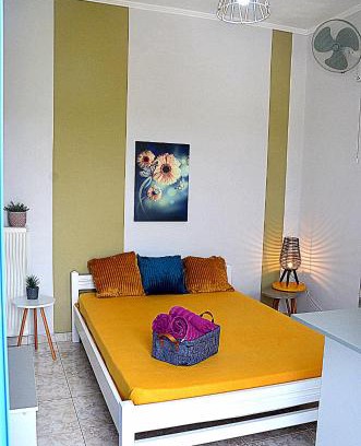 Adamas Apartment | Overhill Apartments Adamas