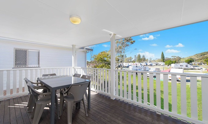 Crescent Head House | OVERLOOKING KILLICK CREEK & THE BEACH