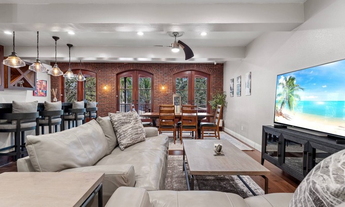 Baytowne Wharf Condo | Overlooks Baytowne Wharf* New Orleans Style Luxury*Free Activities Included*Tram