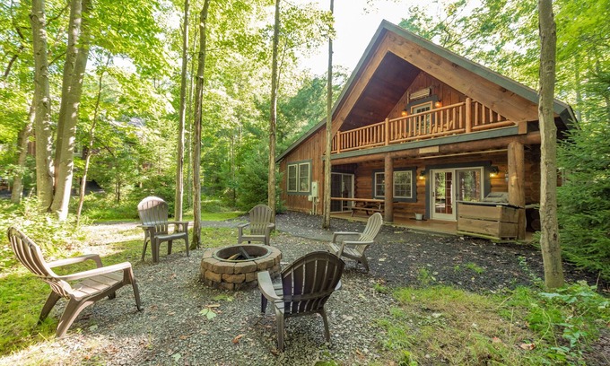 Thayerville Cabin | Owl Cabin: Lake Area, Wheelchair Accessible, Indoor Hot Tub, Fire Pit!