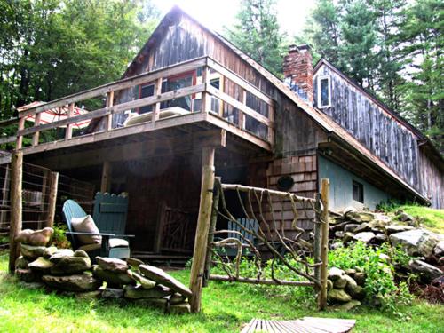 Conway Apartment | Owl's Nest Lodging