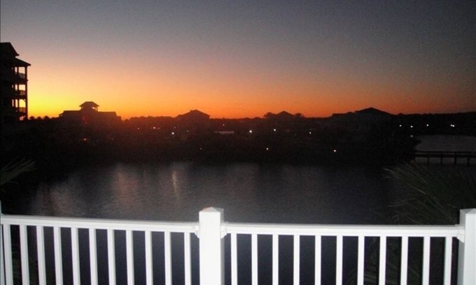Palm Coast Condo | OWNER OPERATED/5 STAR REVIEWS 3 Bedroom/2 Bath