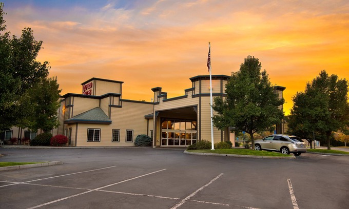 Pendleton Hotel | Oxford Suites Pendleton