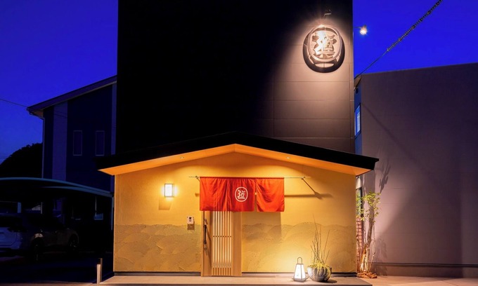 Sasebo House | Oyado Road Accommodates 8 people Includes a pri/Sasebo Nagasaki