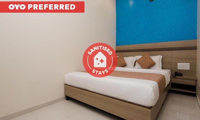 Santacruz Hotel | OYO 14056 Golden Arch