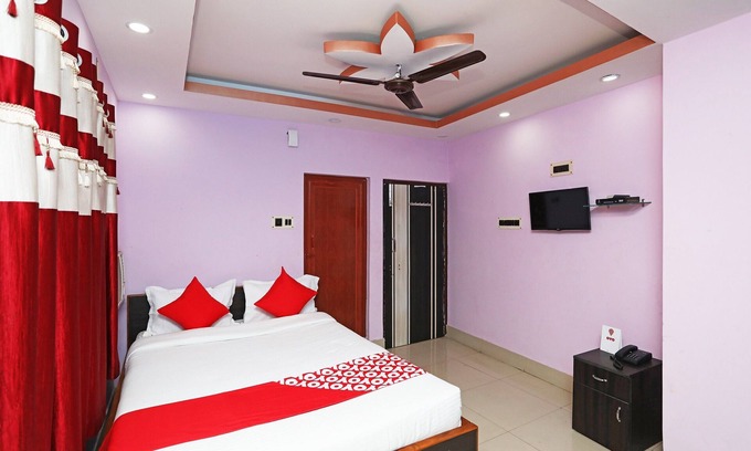 Kolkata Hotel | OYO 16058 Classic Inn
