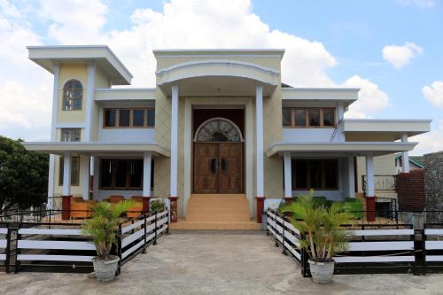 Garut Hotel | OYO 1722 Villa Ciparay Indah Syariah