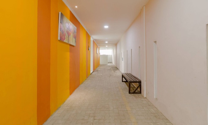 Karangtengah Hotel | OYO 2228 Arwinda Costel Syariah
