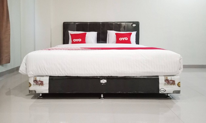 Pangururan Hotel | OYO 2382 Wisata Hotel
