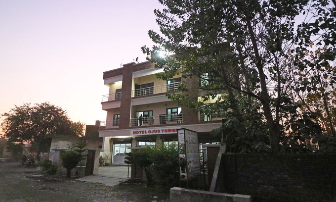 Rudrapur Hotel | OYO 24199 Hotel Ojus Tower