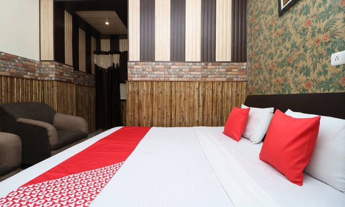 Ambala Hotel | OYO 39812 Welcome Lounge