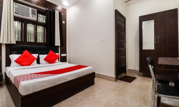 Knowledge Park III Hotel | OYO 65786 Magadh Inn