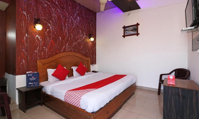 Knowledge Park III Hotel | OYO 73540 Dazzle Suites