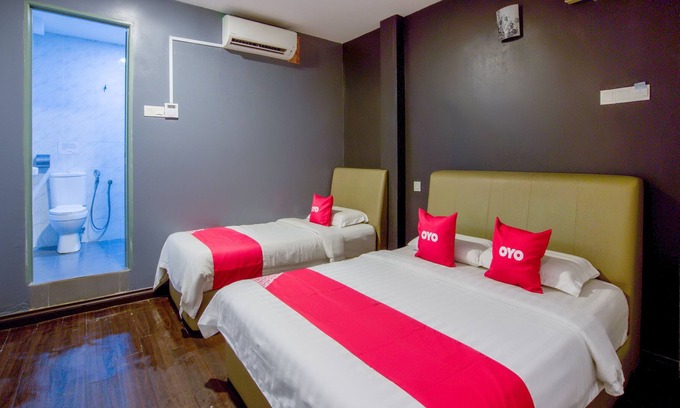 Banting Hotel | OYO 89895 Senses Budget Hotel