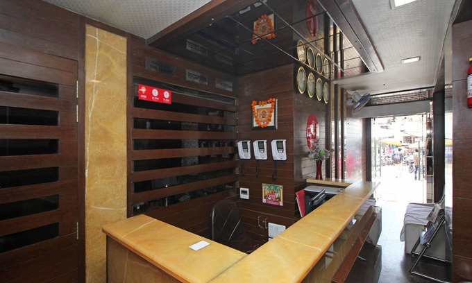 Ajmer Hotel | OYO 9241 Sacheti Yatri Niwas