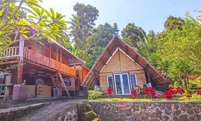 Gangga Hotel | OYO 92419 Rejeng Homestay Near Kerta Gangga Waterfall