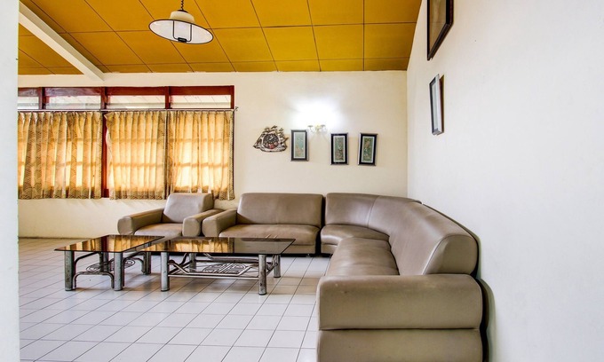 Pakem Hotel | OYO 92505 Asta Guesthouse