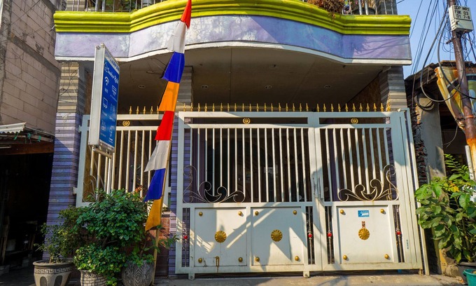Bungurasih Hotel | OYO 93069 Penginapan Sumber Rizki