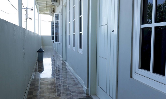 Mojokerto Hotel | OYO 93203 Kost Eksklusif Syariah