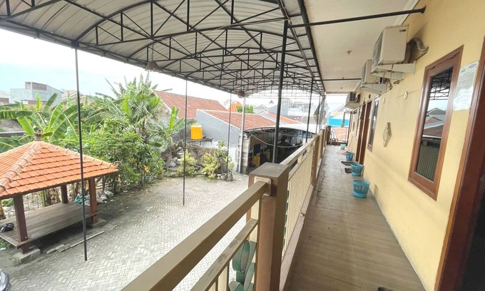 Sidoarjo Hotel | OYO 93643 Hidayah Homestay Syariah