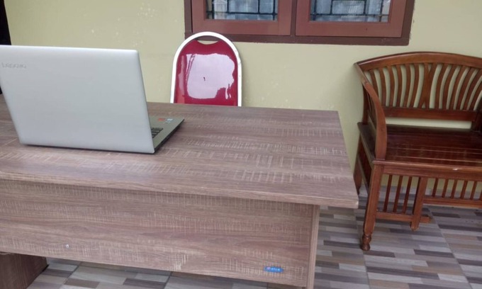 Pekanbaru Hotel | OYO 93749 Aksana Homestay SyariahNearWonderland Trik Art
