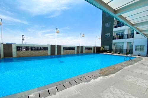 Bandung Hotel | OYO 93940 Apartemen Mekarwangi Square By Lina