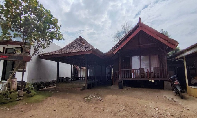 Wonosari Hotel | OYO 94017 Victouris ResortNearPantai Sepanjang