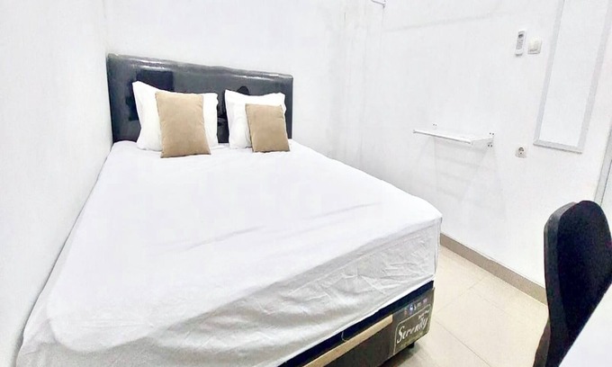 Tetebatu Hotel | OYO 94031 Pondok Hitung Near GOR Kalegowa