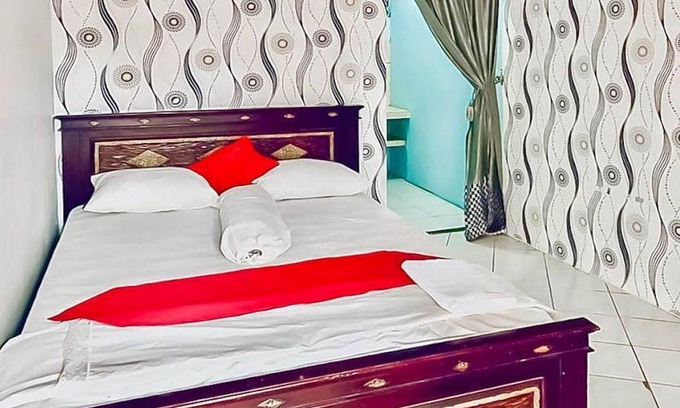 Samarinda Hotel | OYO 94163 Vida Homestay