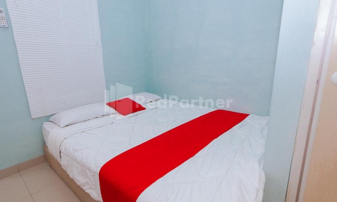 Gambir Hotel | OYO 94494 Krekot Residence Pasar Baru COO Property